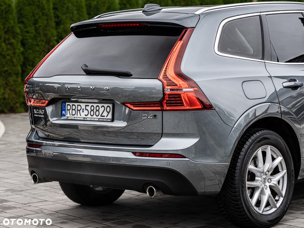Volvo XC 60 D4 AWD Geartronic RDesign - 19
