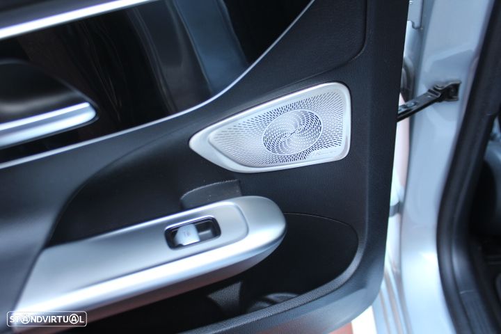 Mercedes-Benz C 300 de T 9G-TRONIC AMG Line - 23