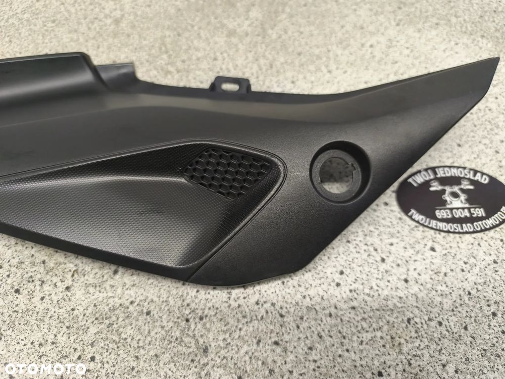 Owiewka, osłona lewa, bok, boczek, wypełnienie lewe Triumph Trident 660 2022 - 3