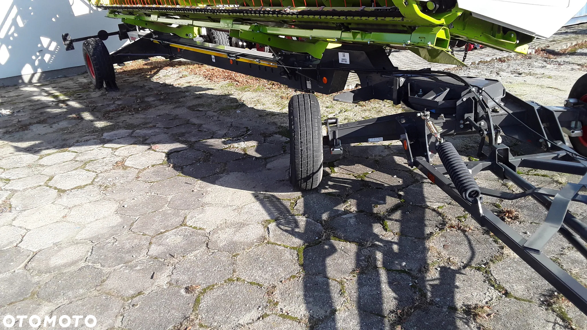 Claas TRION 650 - 32