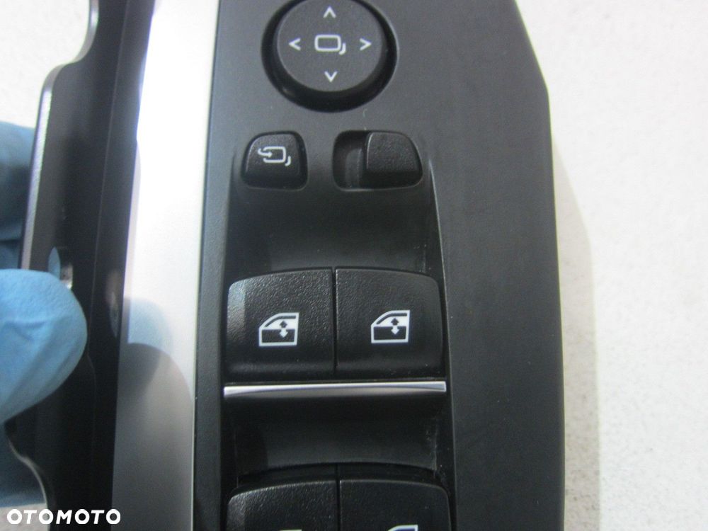 BMW X3 G01 G30 G31 PRZEŁĄCZNIK SZYB PANEL STEROWANIA 61316832729 5A5AAA3 - 4