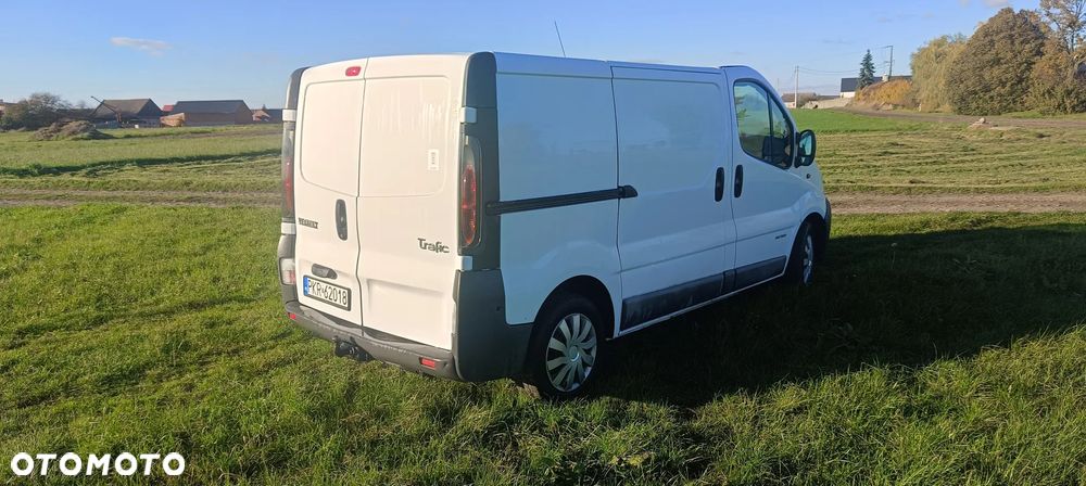 Renault Trafic - 10