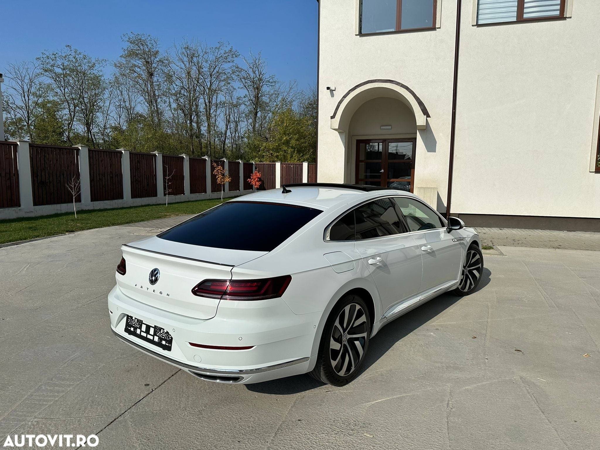 Volkswagen ARTEON 2.0 TDI DSG R-Line - 8