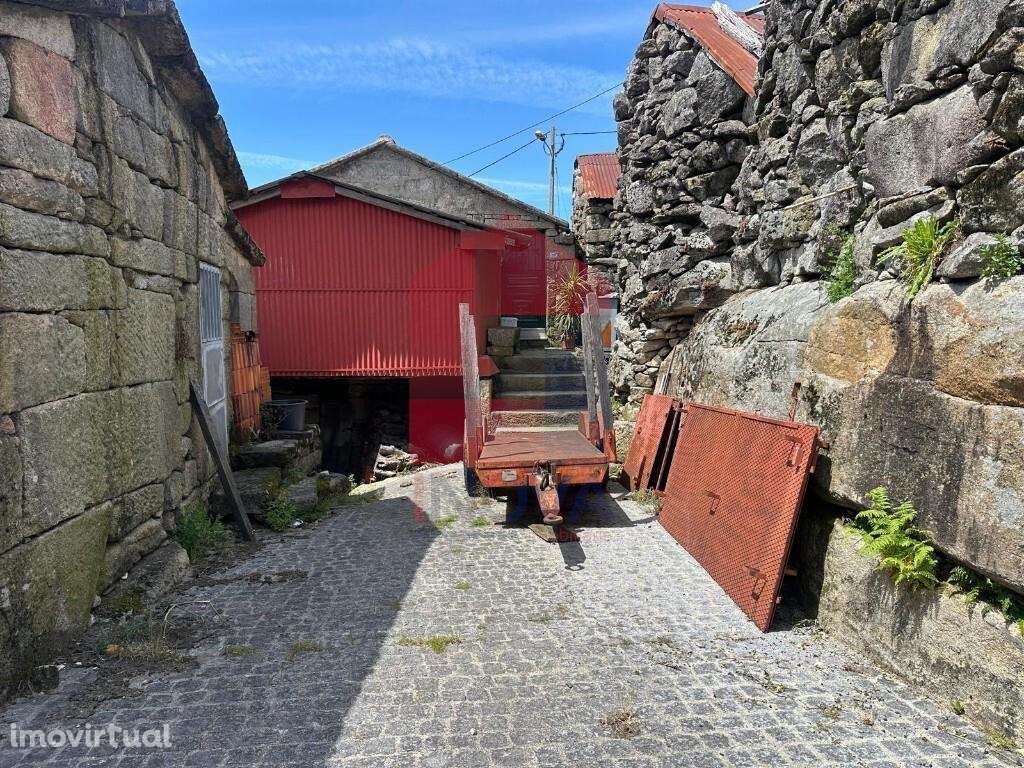 Moradia em Pedra, Ermida - Grande imagem: 3/22