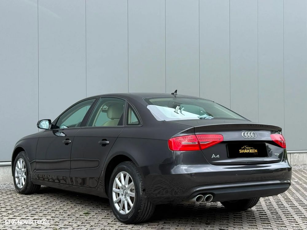 Audi A4 2.0 TDI S tronic design - 4
