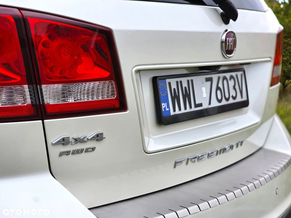 Fiat Freemont 2.0 Multijet Black Code AWD - 41