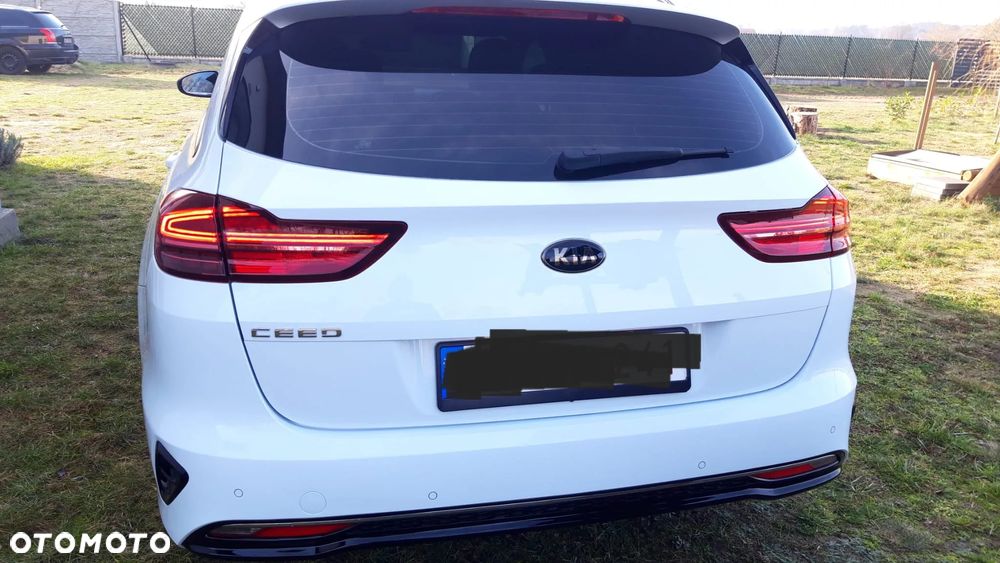 Kia Ceed 1.6 CRDi SCR M - 5