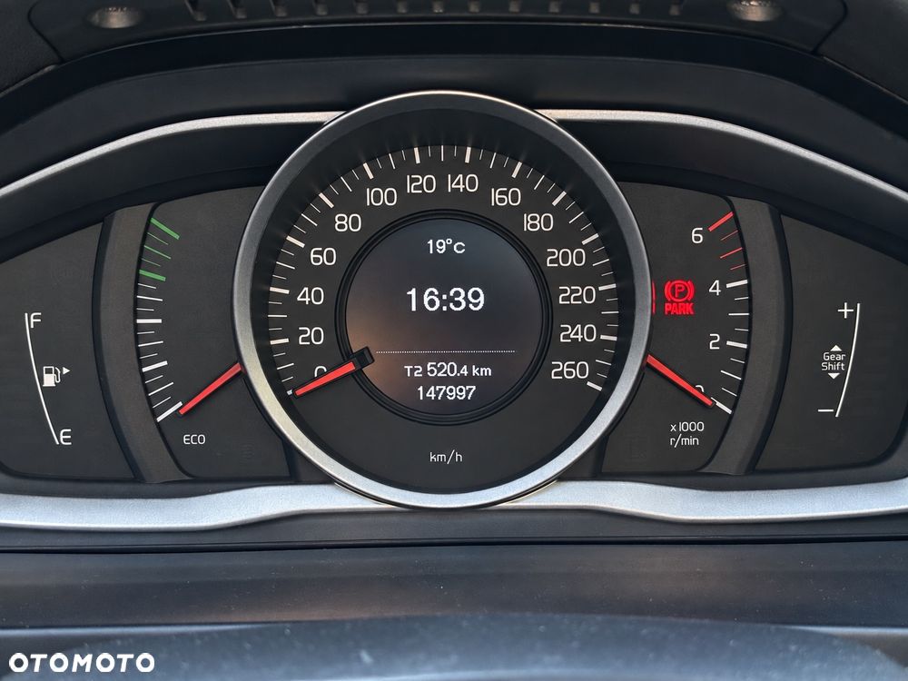 Volvo V60 2015 photo 5