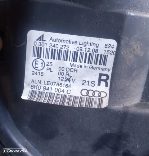 Optica Direita Audi A4 B8 2.0TDI 2009 Ref: 8K0941004C - 3