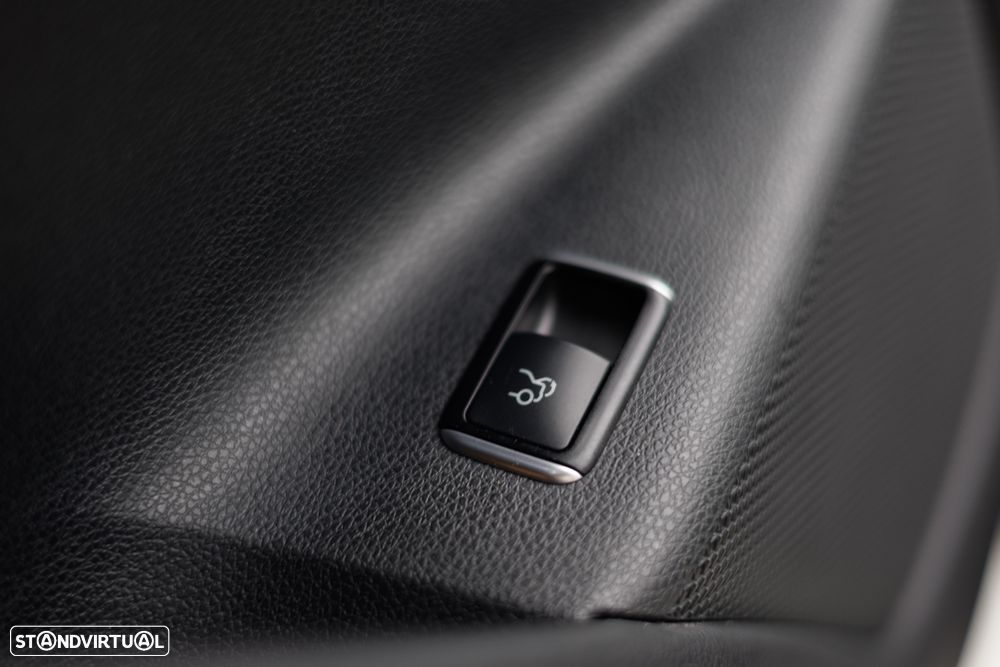 Mercedes-Benz CLA 220 d AMG Line Aut. - 25