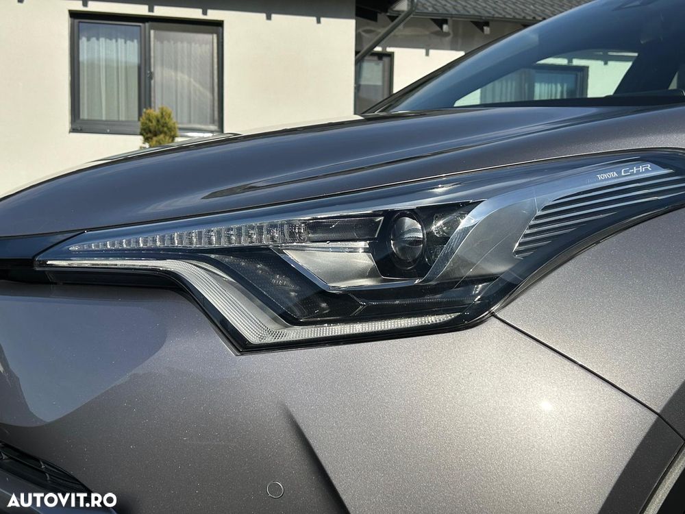 Toyota C-HR Hybrid Style - 16
