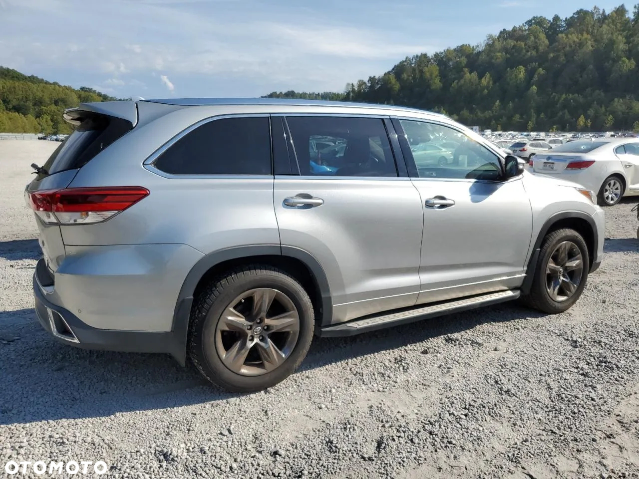 Toyota Highlander - 6