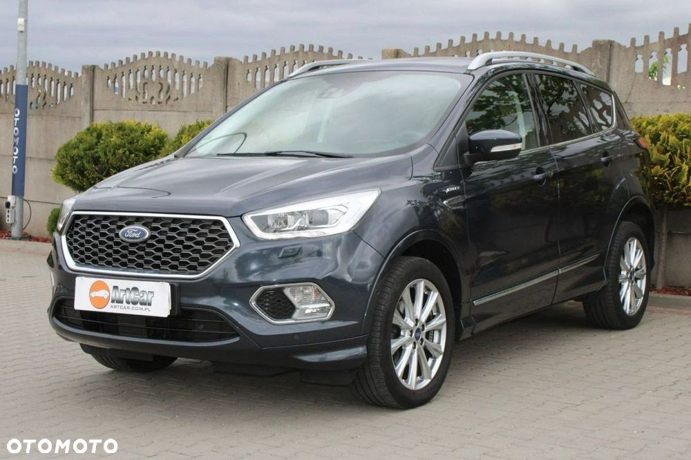 Ford Kuga 1.5 EcoBoost 2x4 Vignale - 3