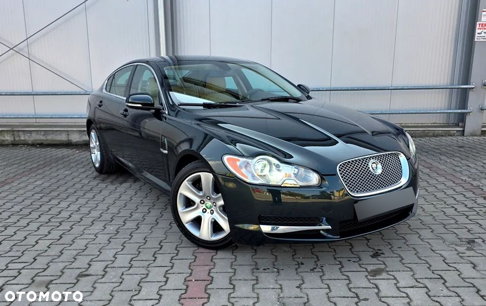 Jaguar XF 3.0 V6 D Premium Luxury - 11