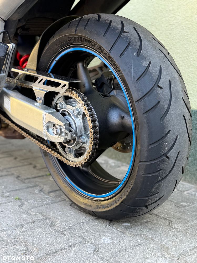 Honda Hornet - 22