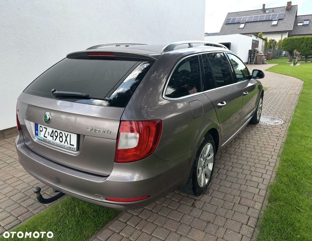 Skoda Superb 2.0 TDI Ambition - 4