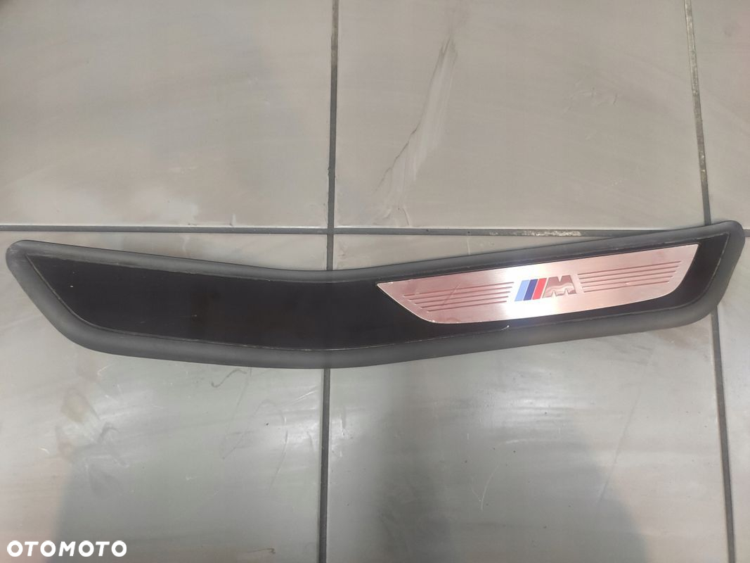 BMW 7 F01 F02 MPAKIET LISTWY PROGOWE OZDOBNE DRZWI PROGI KPL ORYGINAŁ BMW - 9