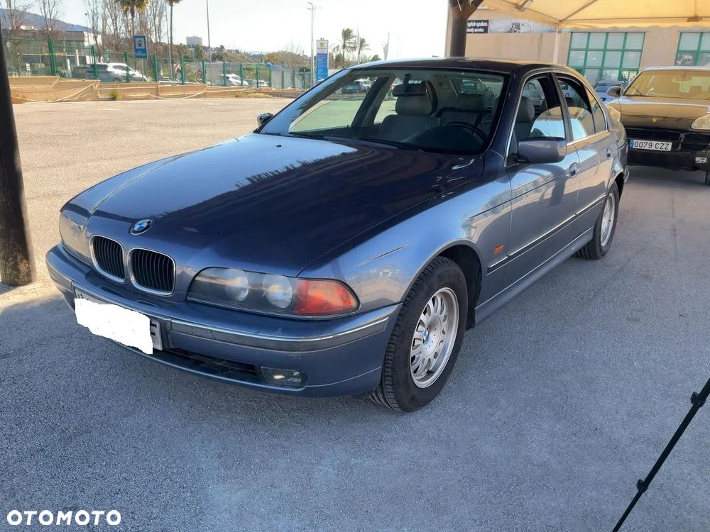 BMW Seria 5 - 1