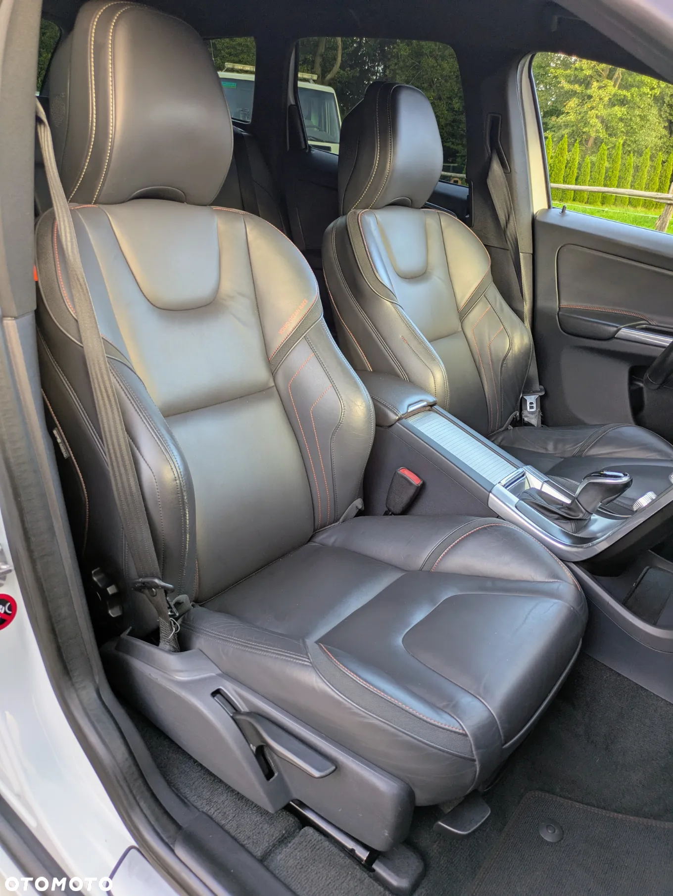 Volvo XC 60 D4 Drive-E Ocean Race - 19