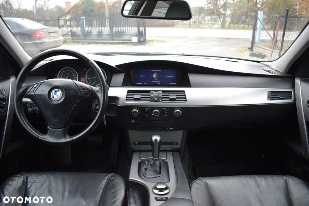 BMW Seria 5 - 10