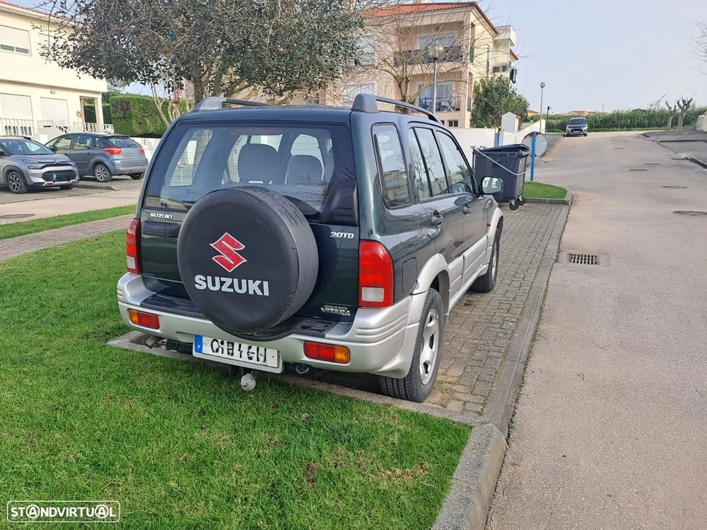 Suzuki Grand Vitara Metal Top 2.0 TDi - 5