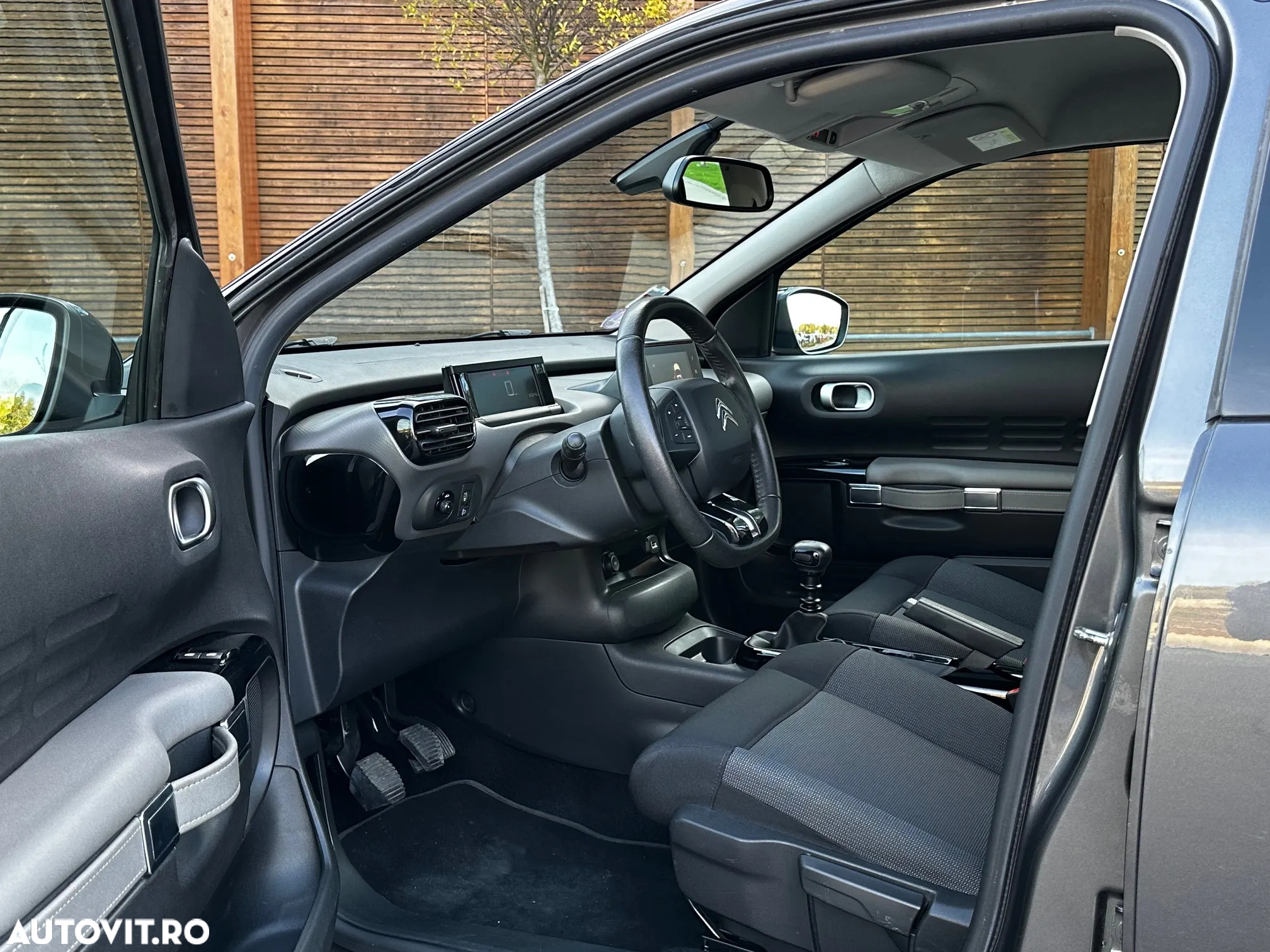 Citroën C4 Cactus 1.2 PureTech S&S BVM6 Feel - 11