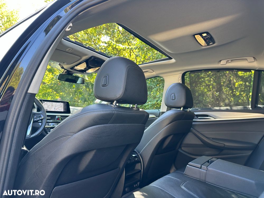 BMW Seria 5 530e Aut. Luxury Line - 25