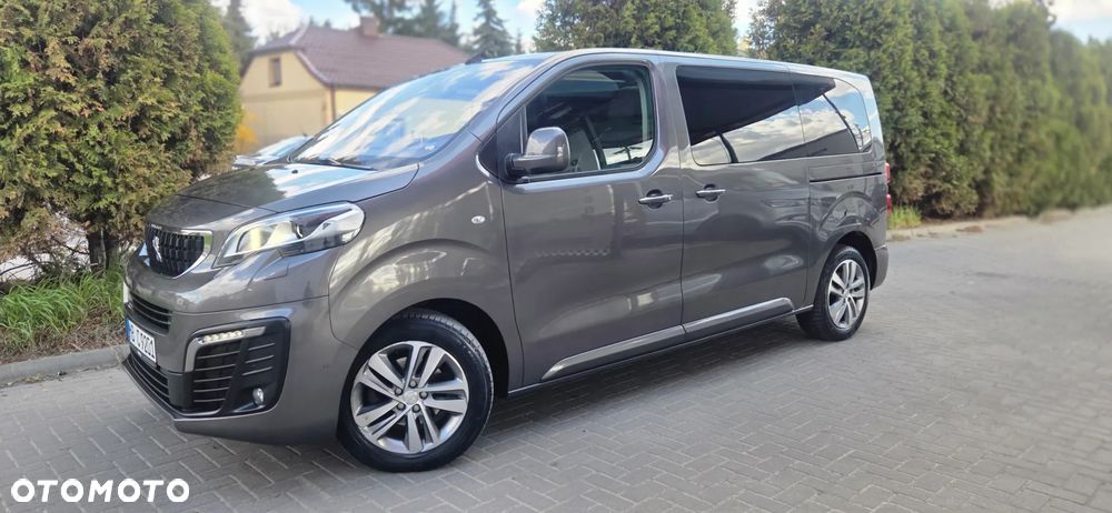 Peugeot Traveller L2 2.0 Business VIP - 4
