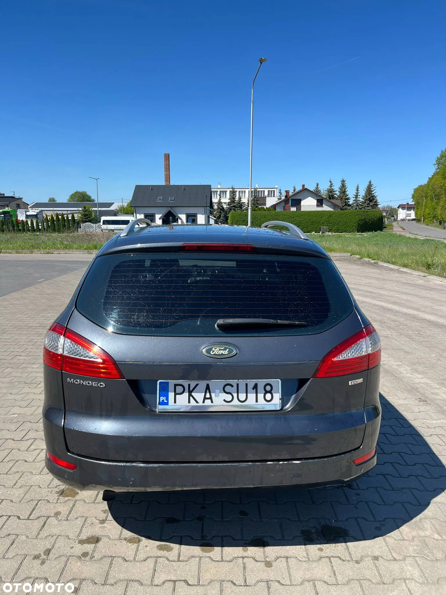 Ford Mondeo 2.0 TDCi Ghia X - 4