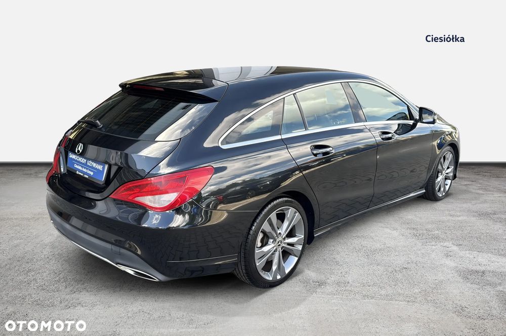Mercedes-Benz CLA 220 d 7G-DCT - 2
