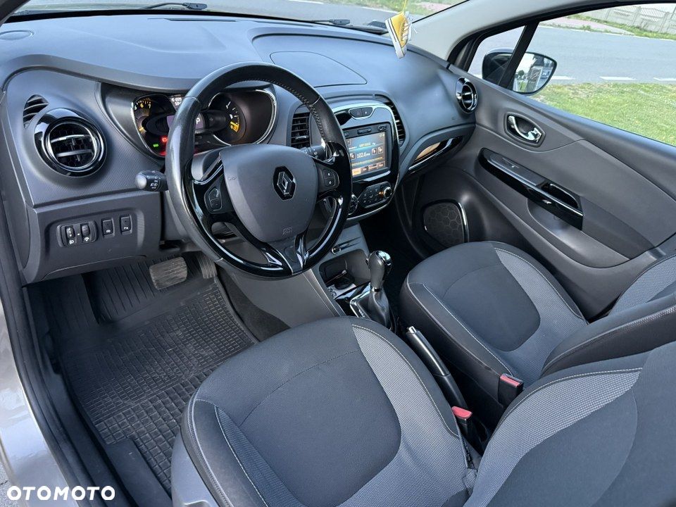 Renault Captur 1.2 Energy TCe Limited EDC - 17