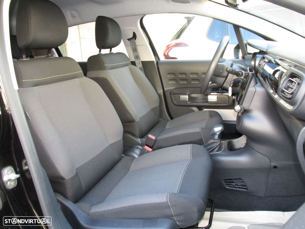 Citroën C3 1.2 PureTech Max EAT6 - 16