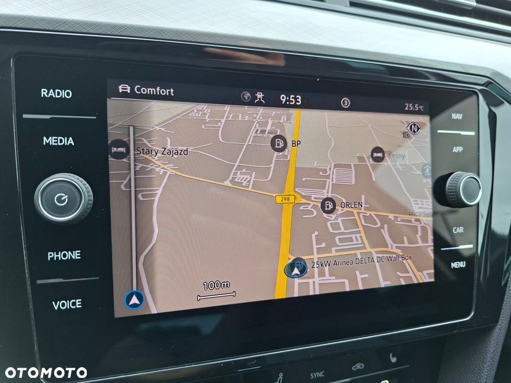 Volkswagen Passat - 23