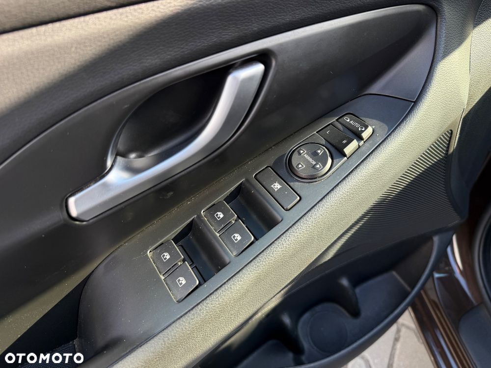 Hyundai i30 1.0 T-GDI Intro Edition - 17