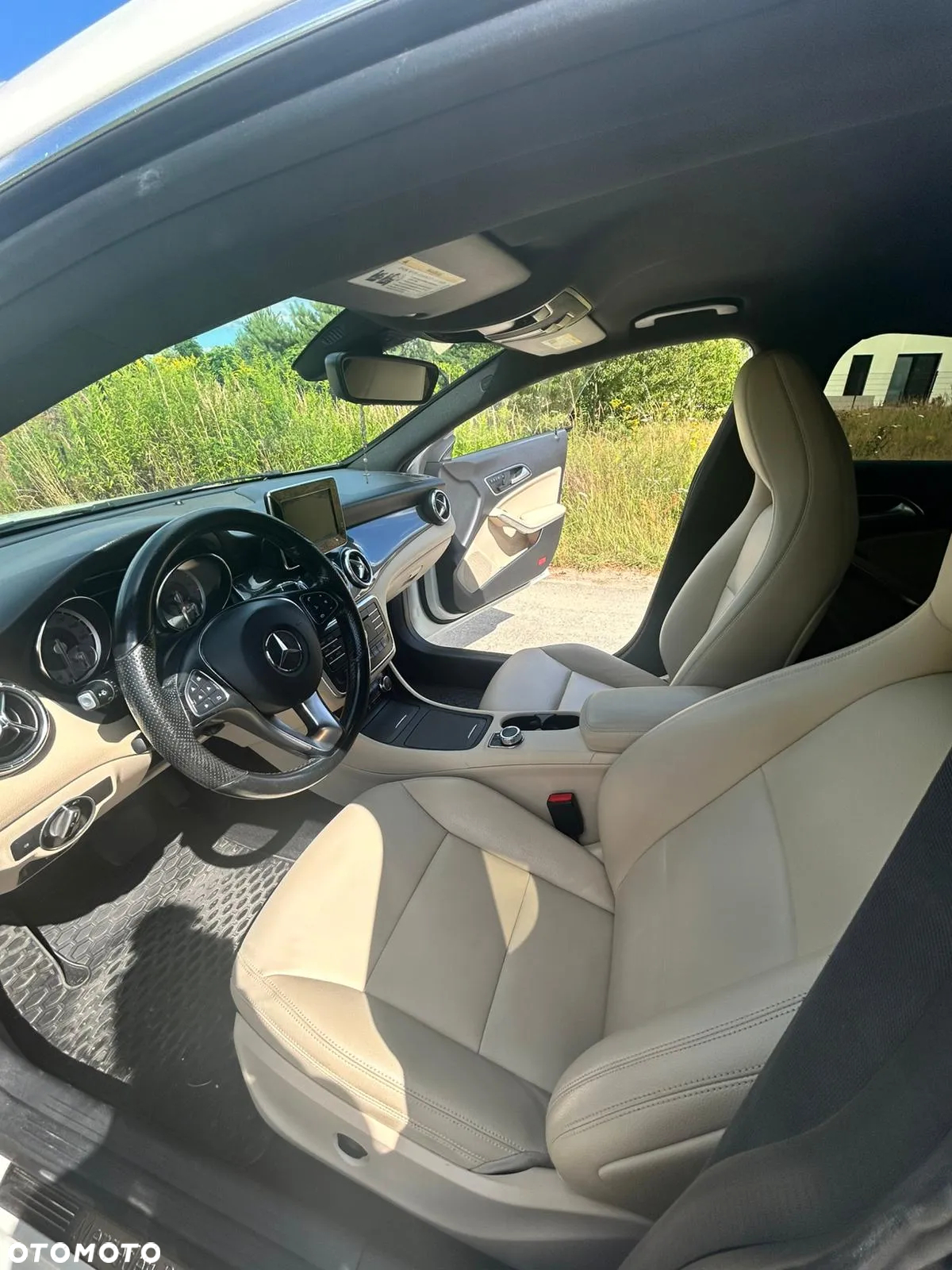 Mercedes-Benz CLA 250 4Matic 7G-DCT Sport - 27