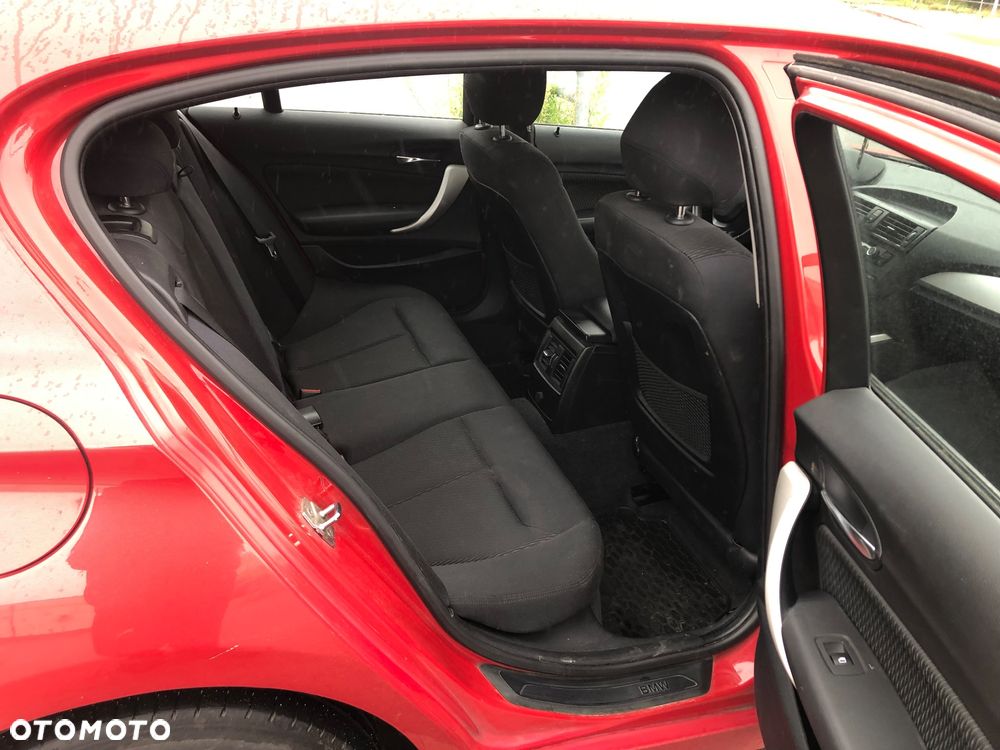 BMW Seria 1 116i - 9