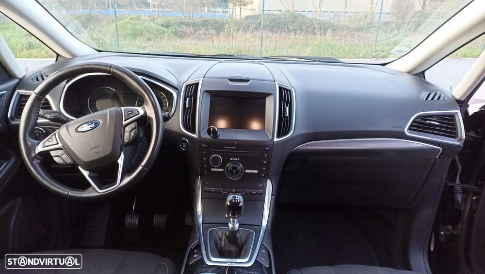 Ford S-Max 2.0 TDCi Titanium - 8