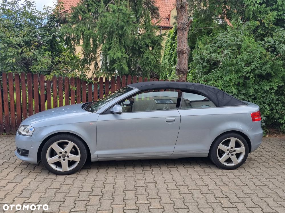 Audi A3 Cabrio - 1