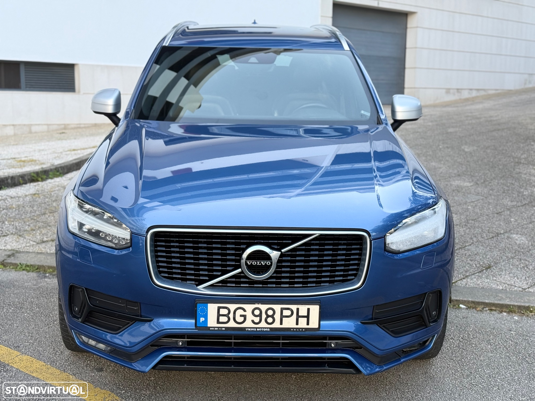 Volvo XC 90 D5 AWD Geartronic RDesign - 16