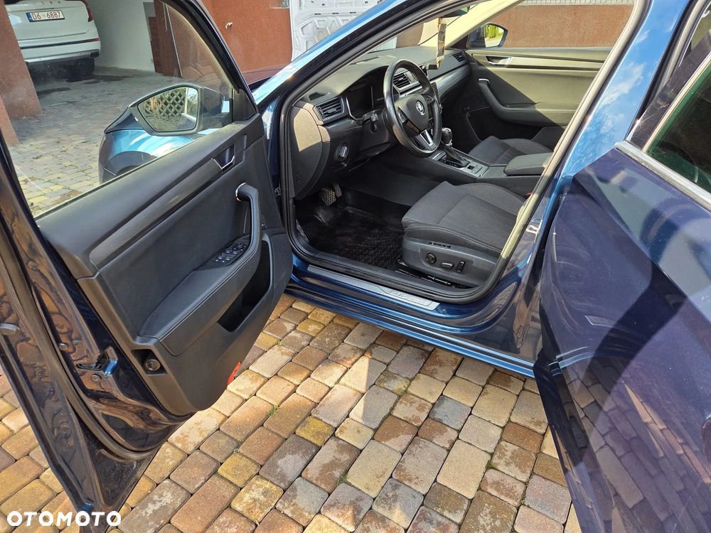 Skoda Superb 2.0 TSI Style DSG - 27