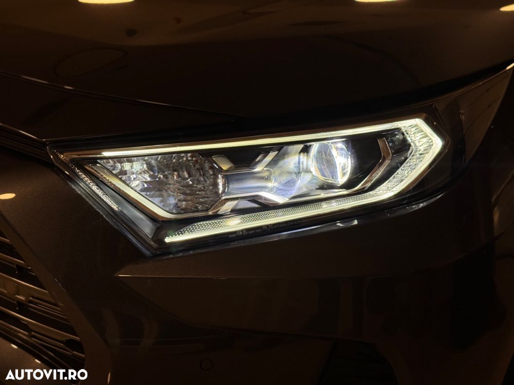 Toyota RAV4 2.5 4x4 Team Deutschland - 31