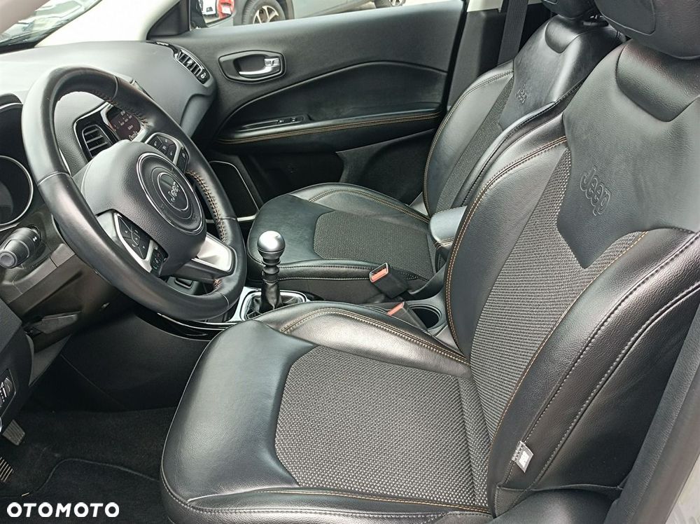 Jeep Compass - 6