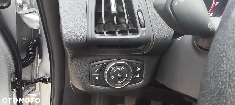 Ford B-MAX - 16