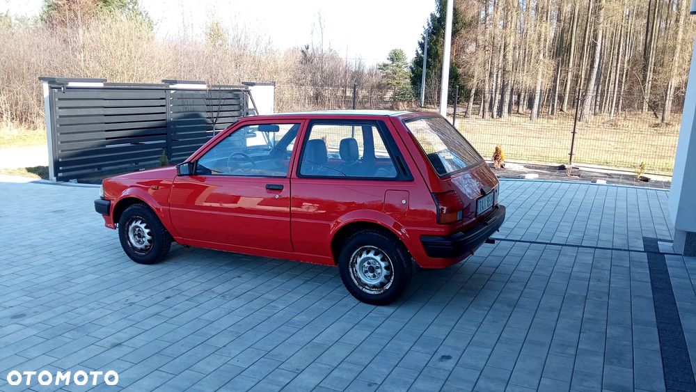 Toyota Starlet 1.0 DLX - 6