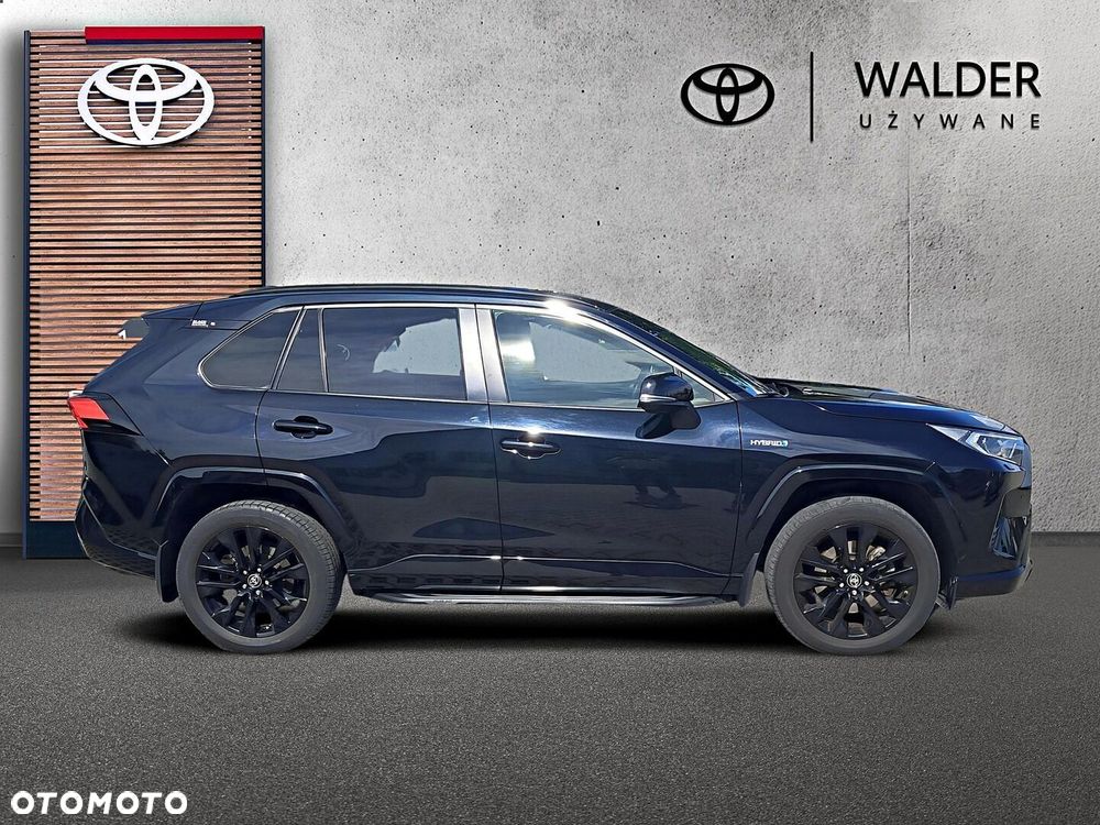 Toyota RAV4 - 7
