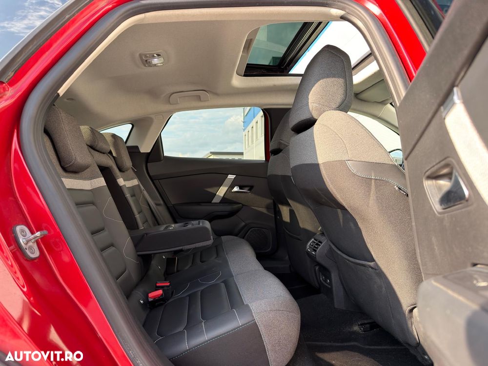 Citroën C4 PureTech 155 Stop&Start EAT8 SHINE - 9