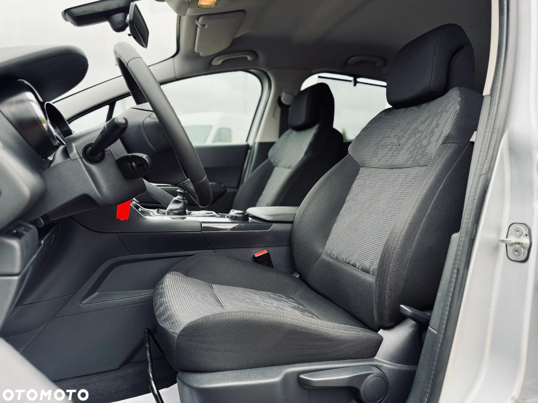 Peugeot 3008 HDi FAP 110 Platinum - 31