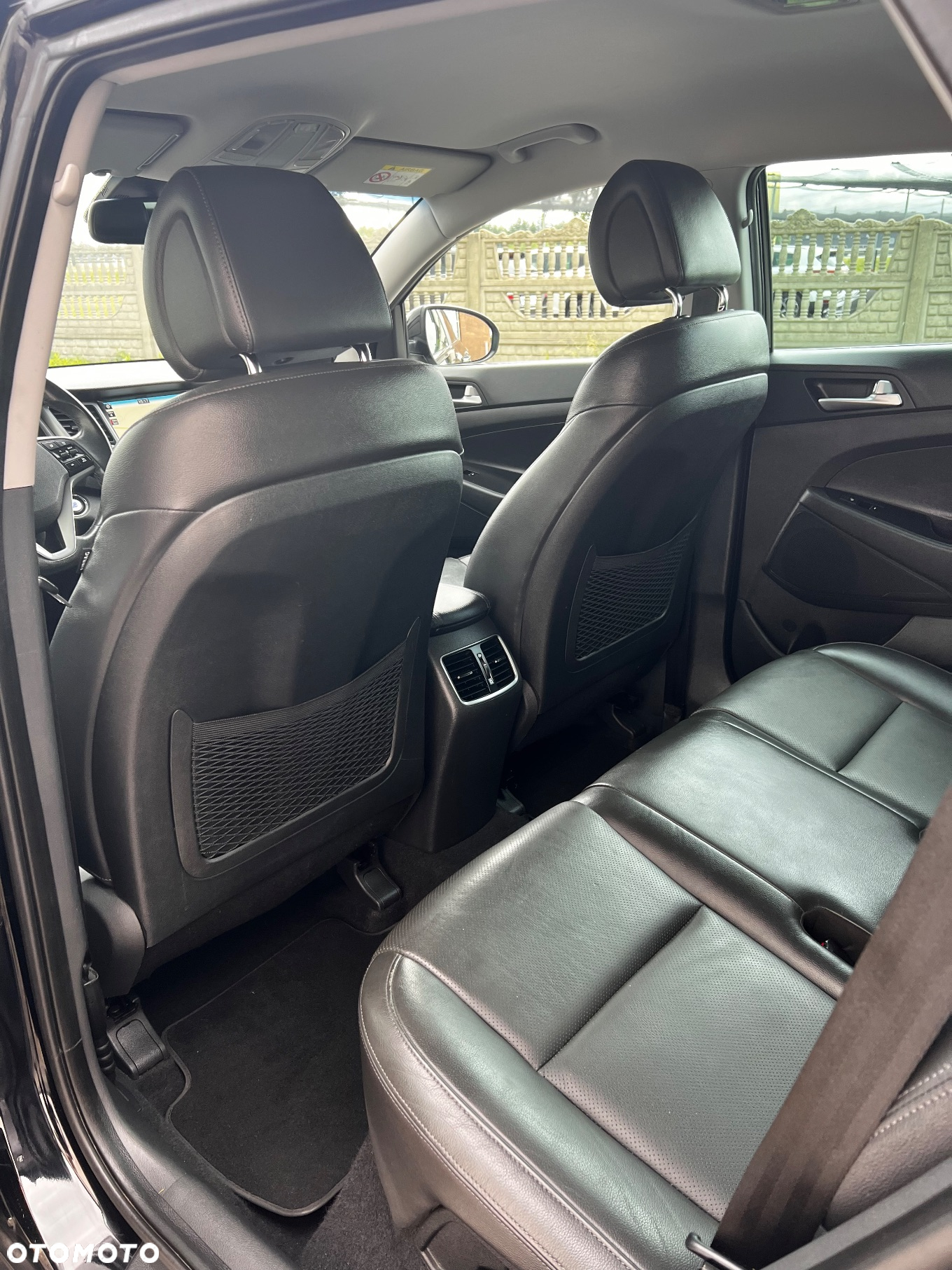 Hyundai Tucson 1.6 GDi 2WD Select - 24