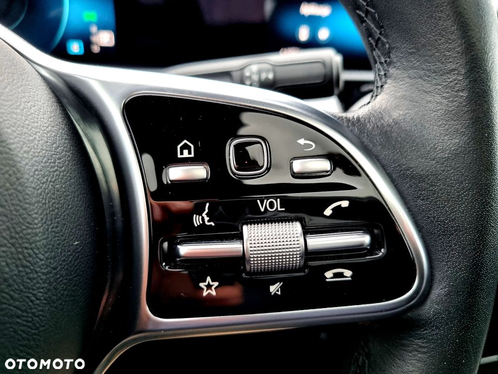 Mercedes-Benz CLA - 20