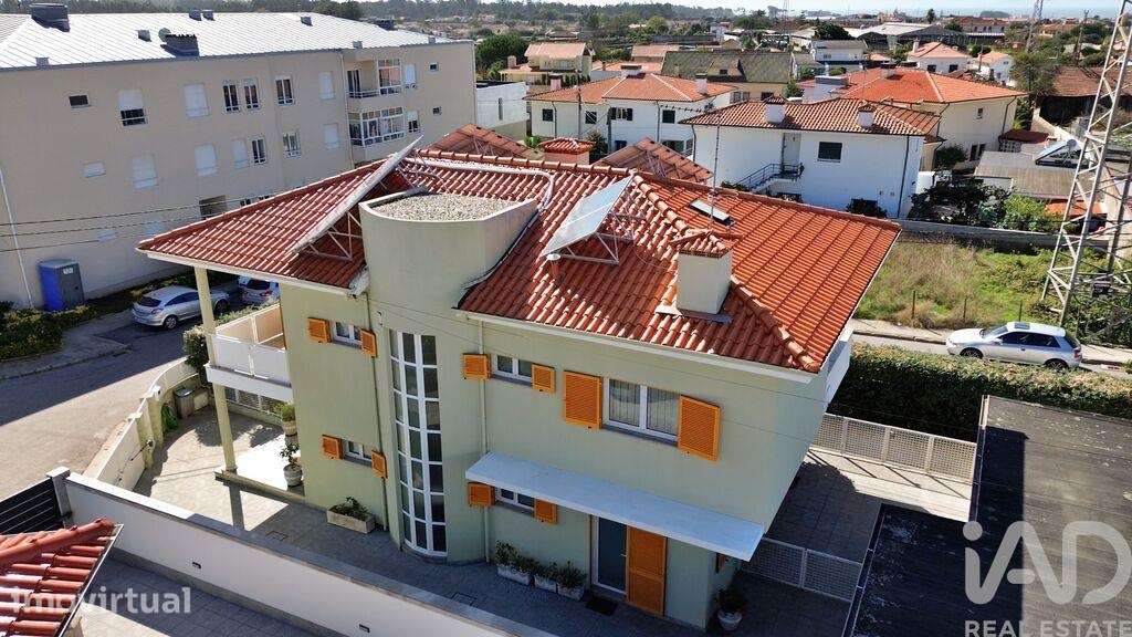 Moradia isolada T4 em Fajozes de 180 m2 - Grande imagem: 3/40